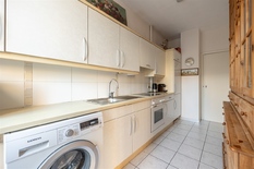 ANTWERPEN - Oudaan: Ruim en lichtrijk appartement met 3 slaapkamers op toplocatie. EPC label B.

Dit appartement is gelegen in hartje Antwerpen, aan de meest prestigieuze winkelstraten en op wandelafstand van al het beste dat Antwerpen te bieden heeft.
