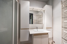 ANTWERPEN - 't Zuid: - Ruime woning met renovatiepotentieel en wonen/werken op toplocatie op enkele stappen van het KMSKA

BESCHRIJVING:

Bent u op zoek naar een renovatieproject op toplocatie met de mogelijkheid om tevens uw professionele activiteit 