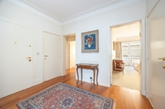 ANTWERPEN - Oudaan: Ruim en lichtrijk appartement met 3 slaapkamers op toplocatie. EPC label B.

Dit appartement is gelegen in hartje Antwerpen, aan de meest prestigieuze winkelstraten en op wandelafstand van al het beste dat Antwerpen te bieden heeft.
