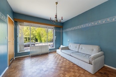 WILRIJK - Steytelinck: Mooie, architecturale woning op 652m² met grote zuidgerichte tuin en achterliggende bouwgrond van 433m².

Deze unieke, halfopen bebouwing is rustig gelegen aan het prachtige Steytelinckpark en bij het centrum van Wilrijk en kan 