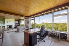 ANTWERP - Linkeroever: Very large flat (approx 195m²) with 4 bedrooms and 3 bathrooms. Wide views over the Sint-Annabos and the Antwerp skyline. EPC label B.

Located on the 8° floor of the ‘Ter Schelde’ residence, within walking distance of the S