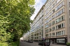 ANTWERPEN - Stadspark: Aangenaam en lichtrijk appartement met 2 slaapkamers, prachtig uitzicht over het park en inpandige autostaanplaats. EPC-label C.
 
BESCHRIJVING:
 
Het appartement is gelegen op de 8° verdieping van een goed onderhouden gebouw.
