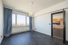 WILRIJK/ANTWERPEN - Park Den Brandt: Modern, instapklaar hoekappartement met 2 slaapkamers met panoramische zichten.

BESCHRIJVING:

Dit hoekappartement, met oorspronkelijk 3 slaapkamers, is gelegen op de 16° verdieping met een prachtig vergezicht ov