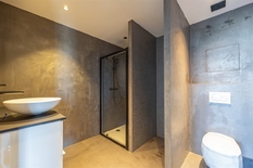 WILRIJK/ANTWERPEN - Park Den Brandt: Modern, instapklaar hoekappartement met 2 slaapkamers met panoramische zichten.

BESCHRIJVING:

Dit hoekappartement, met oorspronkelijk 3 slaapkamers, is gelegen op de 16° verdieping met een prachtig vergezicht ov