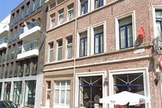 ANVERS - 't Zuid - Goedehoopstraat 25 : Joli appartement à côté de l'Escaut et de la Kloosterstraat. 

DESCRIPTION :

Joli appartement au 2e étage d'un petit immeuble situé dans un emplacement privilégié à Anvers, à quelques pas de l'Escaut.
