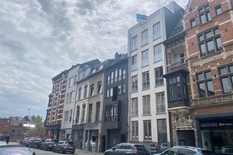 ANTWERPEN - 't Zuid: Nieuwbouw duplex-penthouse met 2 slaapkamers en 2 terrassen en zijdelings Scheldezicht