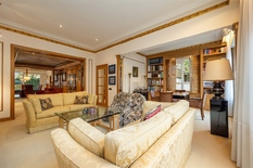 ANTWERP - Expo: Beautiful half-open house with 3 bedrooms, 2 bathrooms, garden, elevator and driveway with garage