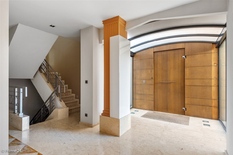 WILRIJK - Elsdonk: Volledig gerenoveerde luxe villa met 6 slaapkamer en prachtige aangelegde tuin op 2.531m². 