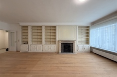 WILRIJK - Dennenlaan: Very residential location, ready-to-move-in ground floor flat with 3 bedrooms, garden and garage box.