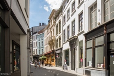 ANTWERPEN - Wilde Zee: Volledig gebouw met commercieel gelijkvloers op toplocatie in het centrum van Antwerpen