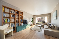 WILRIJK - Park Den Brandt: Stijlvol ingerichte woning met 4 slaapkamers, ruime tuin en inpandige garage