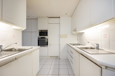 ANTWERPEN -  Mechelsesteenweg: Licht en ruim appartement met 3 slaapkamers, 2 badkamers en 2 terrassen. EPC label - C. 

Op deze uitzonderlijk gunstige en gegeerde locatie, met een vlotte verbinding naar het stadscentrum, nabij parken en openbaar vervoe