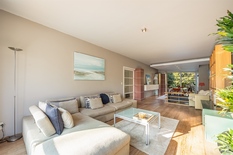 WILRIJK - Park Den Brandt : Maison élégamment aménagée avec 4 chambres, grand jardin et garage intégré.