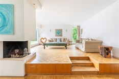 WILRIJK - Oosterveld : Villa spacieuse (environ 352m²) avec 4 chambres, 3 salles de bain, piscine et jardin orienté sud.  Score PEB-C