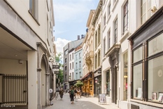 ANTWERPEN - Wilde Zee: Volledig gebouw met commercieel gelijkvloers op toplocatie in het centrum van Antwerpen