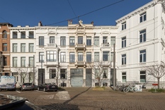 ANTWERP - 't Zuid: Lambermontplaats: Uniquely located renovation project with garage for 5 cars in a prime location.

DESCRIPTION:
Lambermontplaats forms a prestigious link between the Royal Museum of Fine Arts Antwerp (KMSKA) and the historic site of
