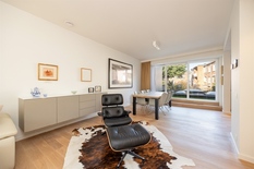 WILRIJK – Spoorweglaan 231 – Ready-to-move-in house with garage, spacious storage room and EPC label A.

This fully renovated house (2017) combines modern living comfort with extensive technical equipment. Thanks to the high-quality renovation, good