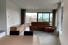 ANVERS - Résidence Louise Marie : Appartement d'angle neuf et lumineux comprenant 2 chambres, une grande terrasse et une place de parking.

Appartement neuf d'environ 81 m² situé au 6e étage dans la magnifique résidence « Louise-Marie ». 
Il bé