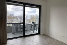 ANVERS - Résidence Louise Marie : Appartement d'angle neuf et lumineux comprenant 2 chambres, une grande terrasse et une place de parking.

Appartement neuf d'environ 81 m² situé au 6e étage dans la magnifique résidence « Louise-Marie ». 
Il bé