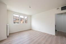 WILRIJK - Park Den Brandt: Recent gerenoveerde woning, geschikt voor co-housing.

BESCHRIJVING:

Instapklare woning; eerste bewoning na kwalitatieve renovatie. Ideale ligging nabij Park Den Brandt, winkels en ziekenhuizen. 
Zeer vlot bereikbaar met o