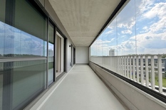 ANTWERP - Louise Marie Residence: New, bright two-bedroom corner flat with a spacious terrace and parking space.

New-build flat of approx. 81 m² on the 6th floor, situated on Desguinlei in the beautiful “Louise-Marie” residence. 
It enjoys an ide