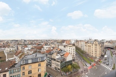 ANVERS - Zurenborg : Duplex-penthouse avec 3 chambres, 3 terrasses et 2 places de parking.

DESCRIPTION : 
Situé dans le quartier très prisé de Zurenborg, cet emplacement combine la vie urbaine animée avec un cadre de vie agréable.
Ce duplex-pent
