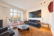 ANTWERPEN - Harmoniepark/Albertpark: Exclusief, luxeappartement van 200m² met adembenemende parkzichten, 3 slaapkamers, 2 badkamers + parking.
Wonen op een van de meest gegeerde locaties van Antwerpen, met uitzicht op het Albertpark.
BESCHRIJVING