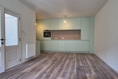 WILRIJK - Park Den Brandt: Recently renovated property suitable for co-housing.
DESCRIPTION:
Move-in ready property; first occupancy after quality renovation. Ideal location near Park Den Brandt, shops and hospitals.
Very easy access by public tra