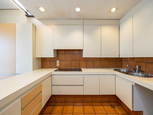 E3639231775962602485_5381LL.jpg
