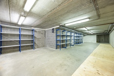 Antwerpen - Lange Herentalsestraat : Grote opslagruimte van 224 m² in het centrum van Antwerpen
Op een centrale locatie in het centrum van Antwerpen bevindt zich deze ruime opslagruimte van in totaal ca. 224 m², met directe toegang aan de straat en ver