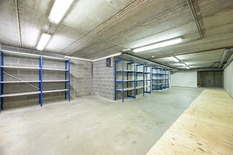 ANTWERPEN - Lange Herentalsestraat: Grote opslagruimte van 224 m² in het centrum van Antwerpen
BESCHRIJVING:
Op een centrale locatie in het centrum van Antwerpen bevindt zich deze ruime opslagruimte van in totaal ca. 224 m², met directe toegang aan